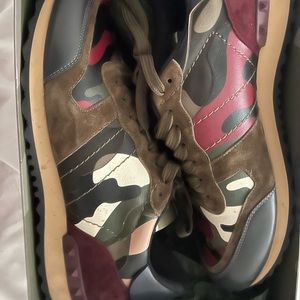 Valentino Sneakers